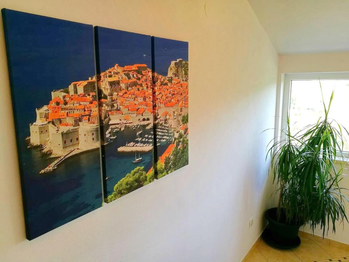 Apartments Kola Banići Екстериор снимка